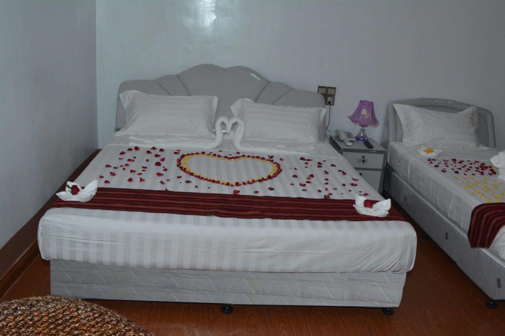 לויקו Myat Nan Taw Hotel מראה חיצוני תמונה