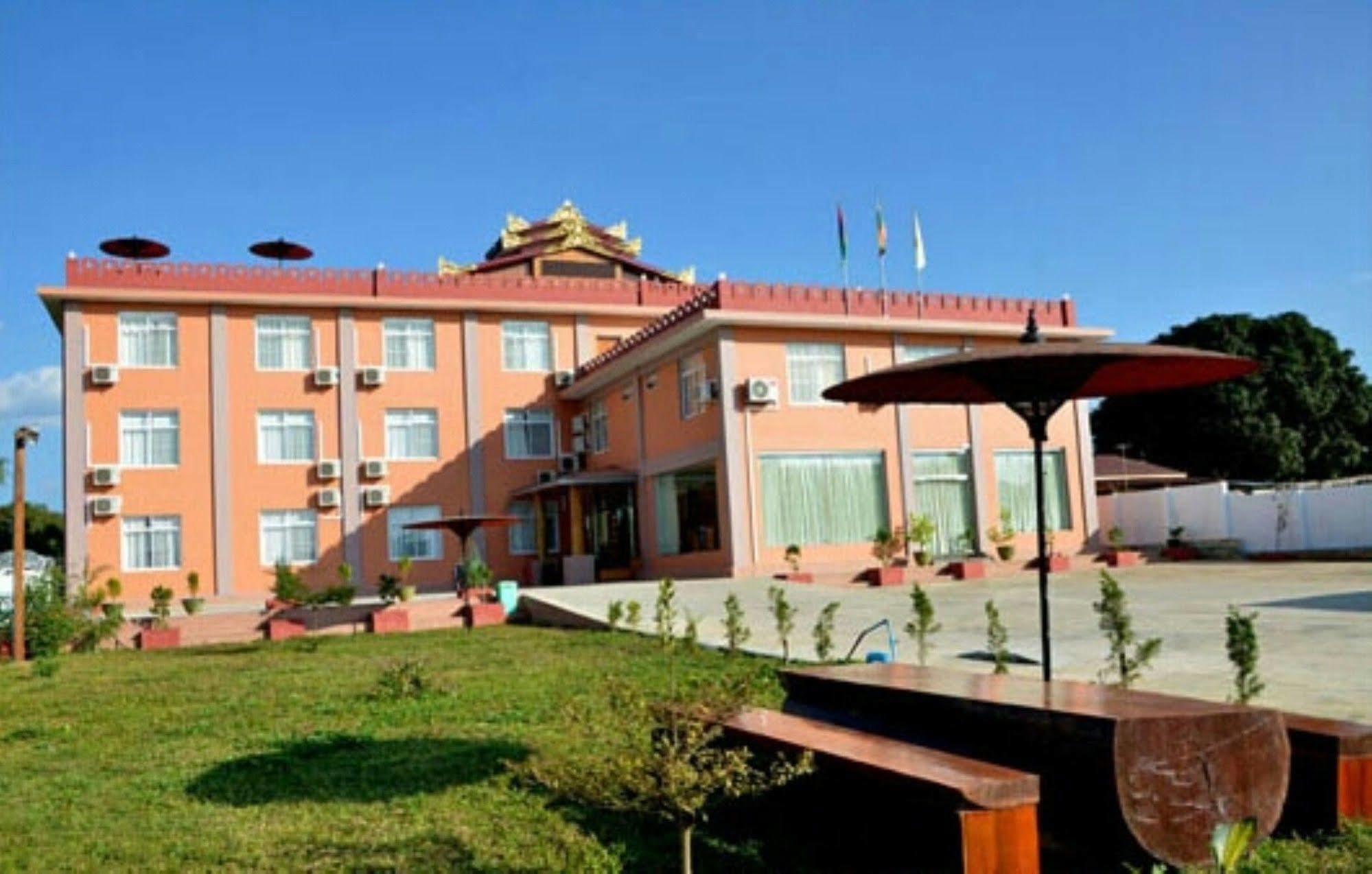 לויקו Myat Nan Taw Hotel מראה חיצוני תמונה