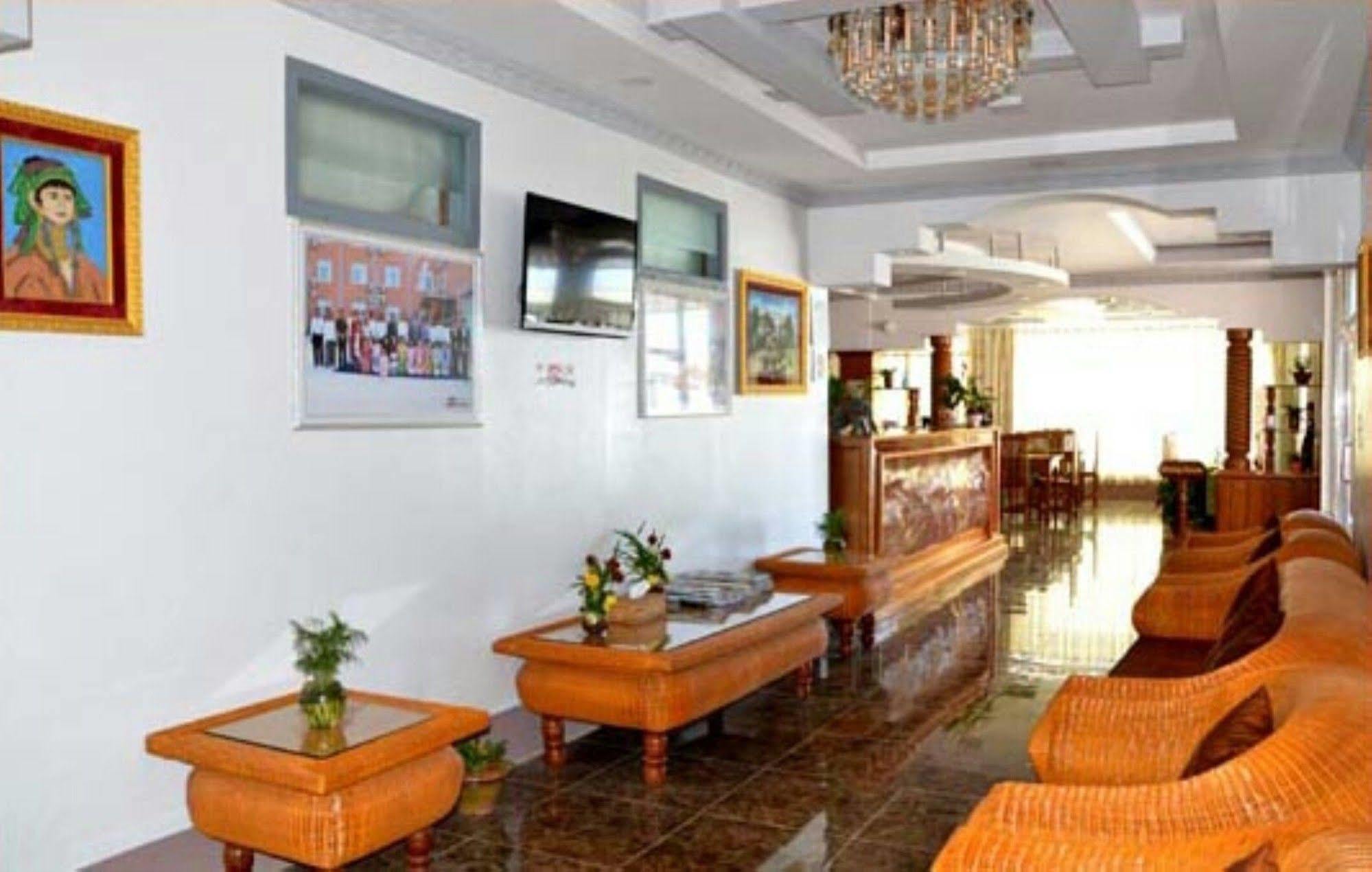 לויקו Myat Nan Taw Hotel מראה חיצוני תמונה
